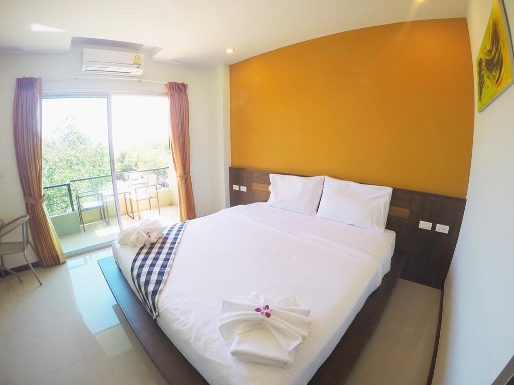 Benjamas Place Rawai Экстерьер фото