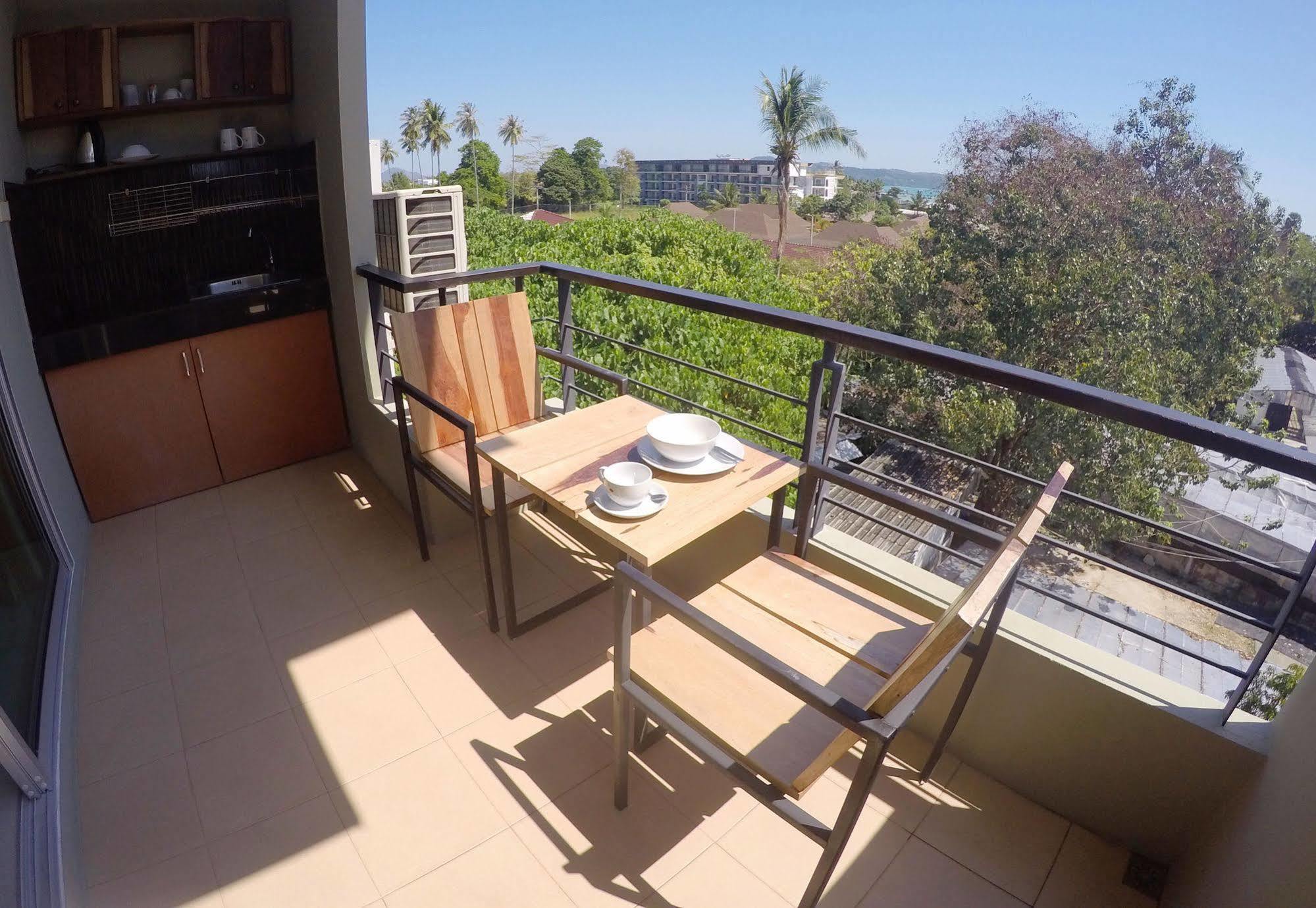 Benjamas Place Rawai Экстерьер фото